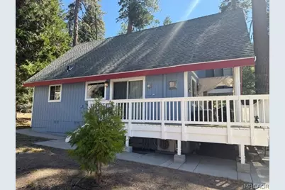 647 Lone Pine Lane, Green Valley Lake, CA 92341 - Photo 2
