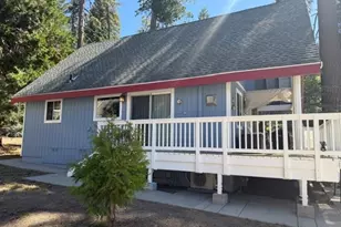 647 Lone Pine Ln, Green Valley Lake, CA 92341 - Photo 2