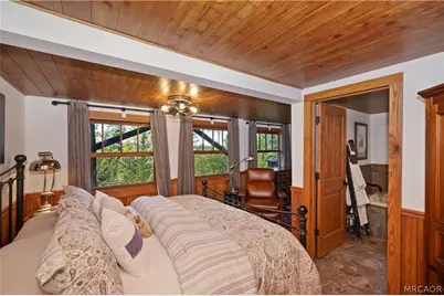 540 Rose Quartz Drive, Lake Arrowhead, CA 92352 - Photo 32
