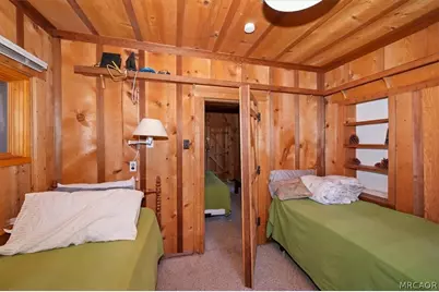 1062 Fawnskin Drive, Fawnskin, CA 92333 - Photo 24