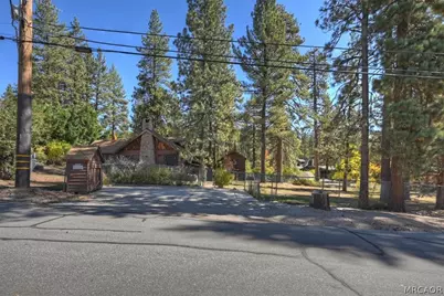1062 Fawnskin Drive, Fawnskin, CA 92333 - Photo 42