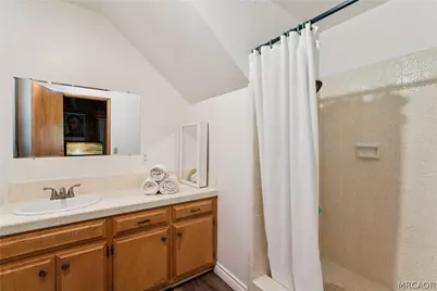 582 Grass Valley Court, Lake Arrowhead, CA 92352 - Photo 24