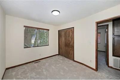 1198 Evergreen Lane, Lake Arrowhead, CA 92352 - Photo 20