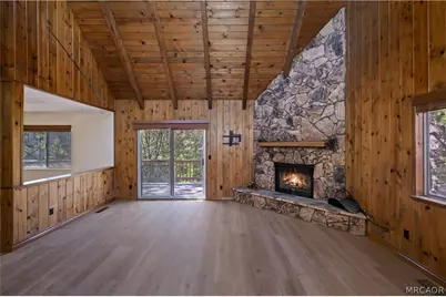 1198 Evergreen Lane, Lake Arrowhead, CA 92352 - Photo 4
