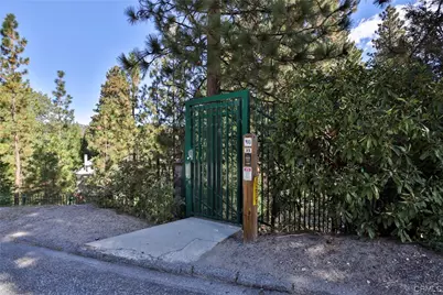 27450 North Bay Road, Lake Arrowhead, CA 92352 - Photo 12