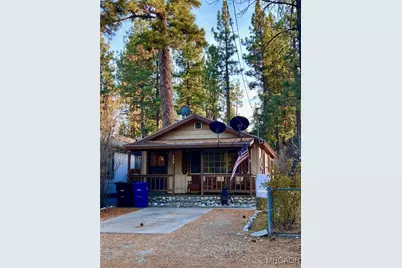 206 E Barker Boulevard, Big Bear City, CA 92314 - Photo 1