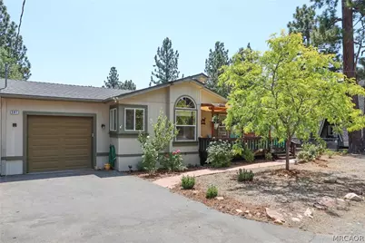 561 San Bernardino Avenue, Sugarloaf, CA 92386 - Photo 1