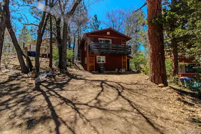 880 Wabash Lane, Sugarloaf, CA 92386 - Photo 1