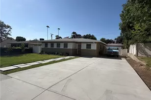 3439 Mono Dr, Riverside, CA 92506 - Photo 2