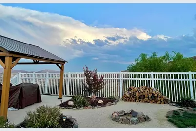 27678 Trailhead Court, Corona, CA 92883 - Photo 10