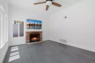 1999 E Pointe Ave, Carlsbad, CA 92008 - Photo 18