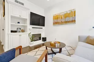 3352 Via Parma, Costa Mesa, CA 92626 - Photo 6
