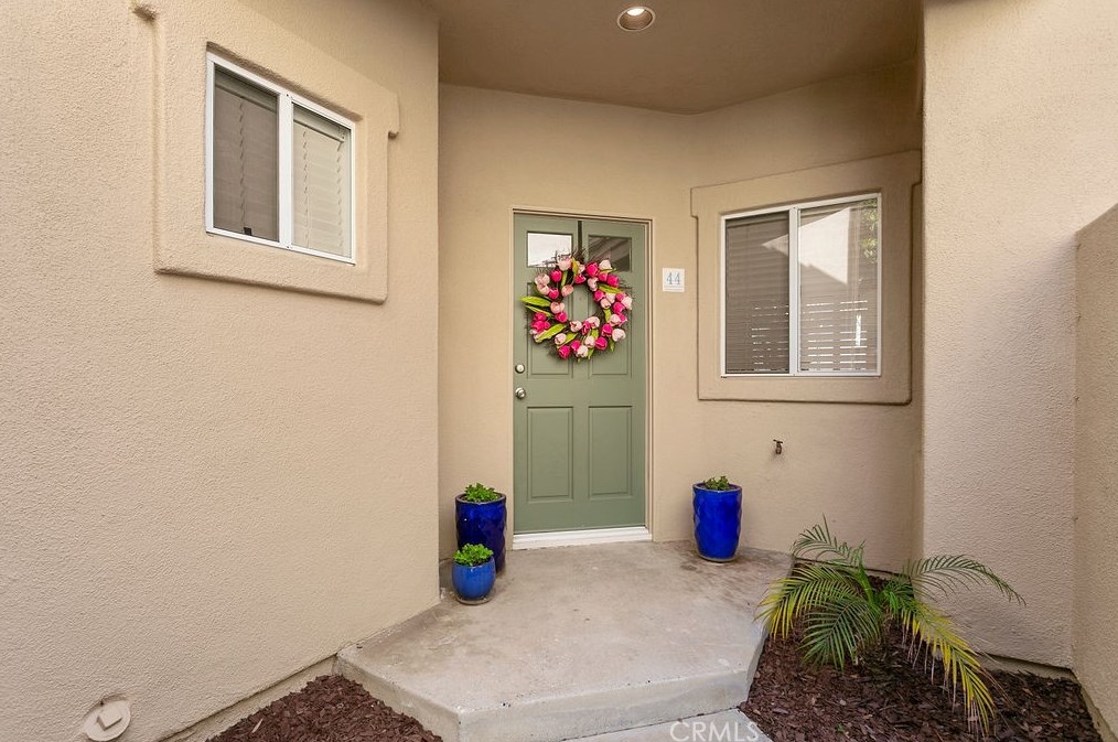 44 Fleurance St, Laguna Beach CA  92677-9023 exterior