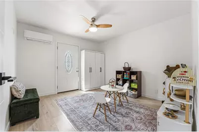 2157 Gale Avenue, Long Beach, CA 90810 - Photo 14