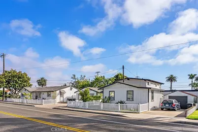195 Broadway, Costa Mesa, CA 92627 - Photo 2
