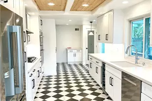 11 Rocky, Irvine, CA 92612 - Photo 6