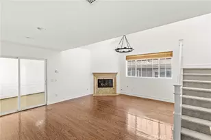 703 1/2 Poinsettia Ave, Corona del Mar, CA 92625 - Photo 2