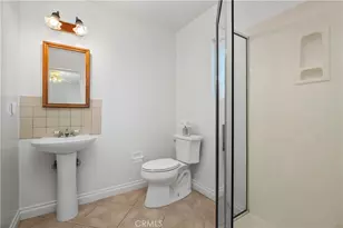 805 S Oakhaven, Anaheim, CA 92804 - Photo 20