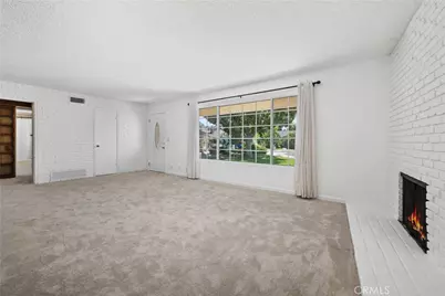 805 S Oakhaven, Anaheim, CA 92804 - Photo 8