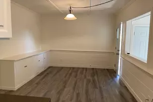 1523 N Grand Oaks Ave, Pasadena, CA 91104 - Photo 10