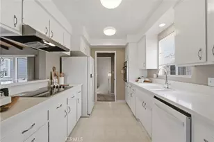 5916 E The Toledo, Long Beach, CA 90803 - Photo 10