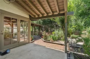 9201 Grundy Ln, Chatsworth, CA 91311 - Photo 20