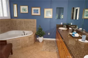 22142 Hoofbeat, Canyon Lake, CA 92587 - Photo 24