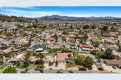 23662 Fair Weather, Canyon Lake, CA 92587 - Photo 26
