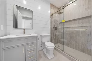 3569 Roger Dr, Wantagh, NY 11793 - Photo 16