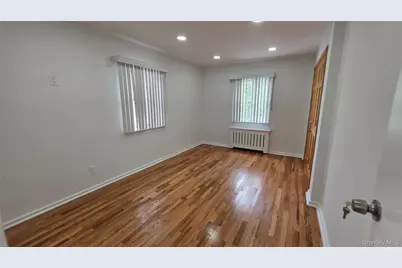 21829 85th Avenue, Hollis, NY 11427 - Photo 22