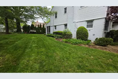 21829 85th Avenue, Hollis, NY 11427 - Photo 38