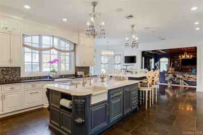 5 Kodiak Drive, Woodbury, NY 11797 - Photo 12