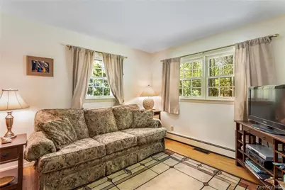17 Pringle Road, Miller Place, NY 11764 - Photo 10