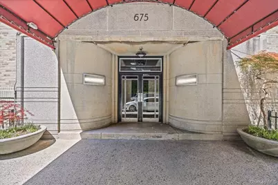 675 Walton Avenue #2B, Bronx, NY 10451 - Photo 8
