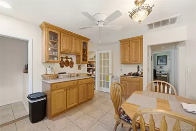 15 Russel Avenue, Bethpage, NY 11714 - Photo 12