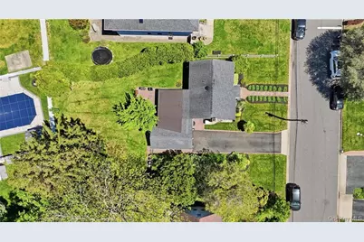 15 Russel Avenue, Bethpage, NY 11714 - Photo 6