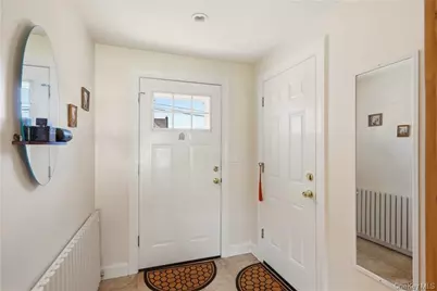 15 Russel Avenue, Bethpage, NY 11714 - Photo 18
