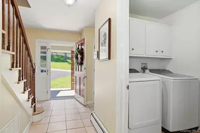 29 Hillview Drive, Poughkeepsie, NY 12603 - Photo 30