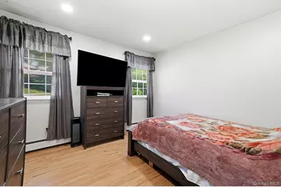 29 Hillview Drive, Poughkeepsie, NY 12603 - Photo 20