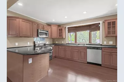 1837 Lincoln Avenue, Holbrook, NY 11741 - Photo 4