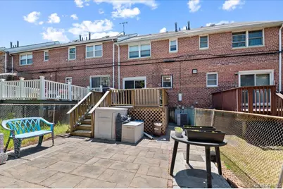23955 65th Avenue, Little Neck, NY 11362 - Photo 18