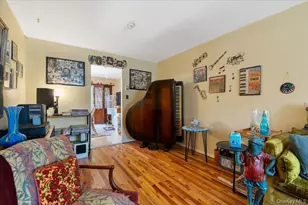 239-55 65th Ave, Little Neck, NY 11362 - Photo 8