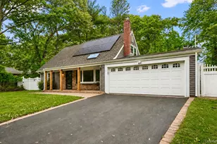 26 Wintergreen Dr, Coram, NY 11727 - Photo 2
