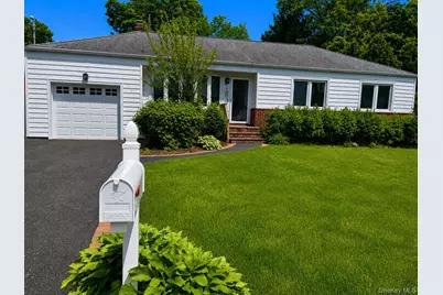 6 Sinclair Drive, Greenlawn, NY 11740 - Photo 2
