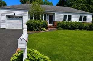 6 Sinclair Dr, Greenlawn, NY 11740 - Photo 2