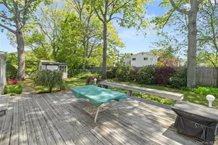 46 39th St, Islip, NY 11751 - Photo 22