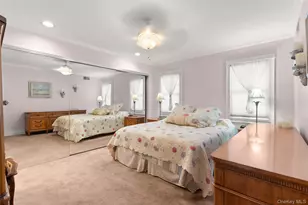 46 39th St, Islip, NY 11751 - Photo 12