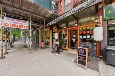 1435 2nd Avenue, New York, NY 10021 - Photo 4