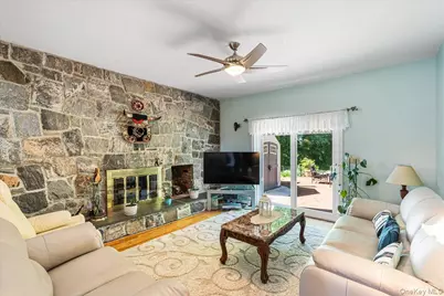 4 High Court, Bayville, NY 11709 - Photo 10