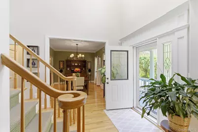 15 Framingham Lane, Shoreham, NY 11786 - Photo 2